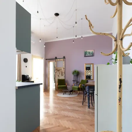 Apartament After Eight